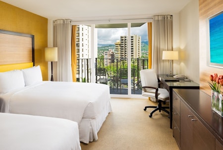 Hilton Waikiki Prince Kuhio Guestroom