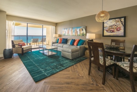 Aston Waikiki Beach Tower Guestroom