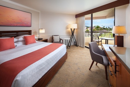 Sheraton Maui Resort Guestroom
