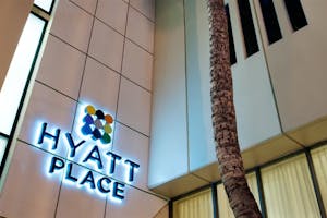 hyatt-place-waikiki-beach