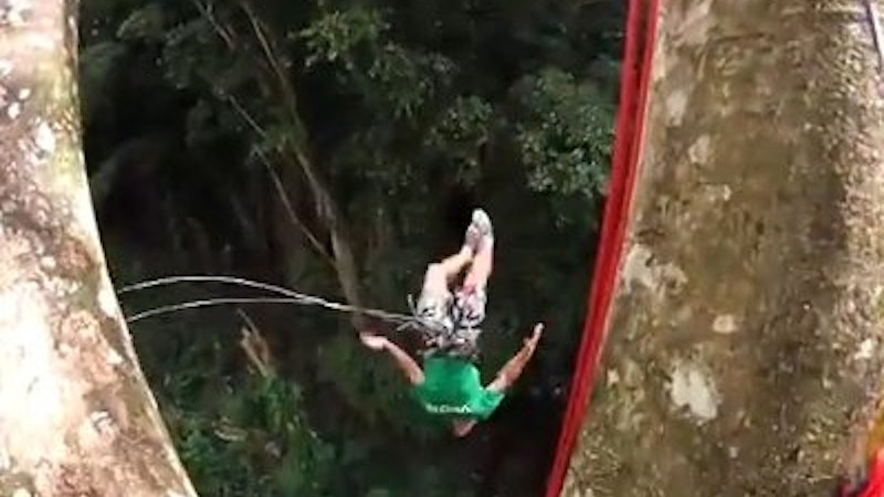 Extreme Rope Swinging in Hawaii