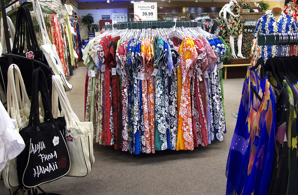 hawaiian dress shop