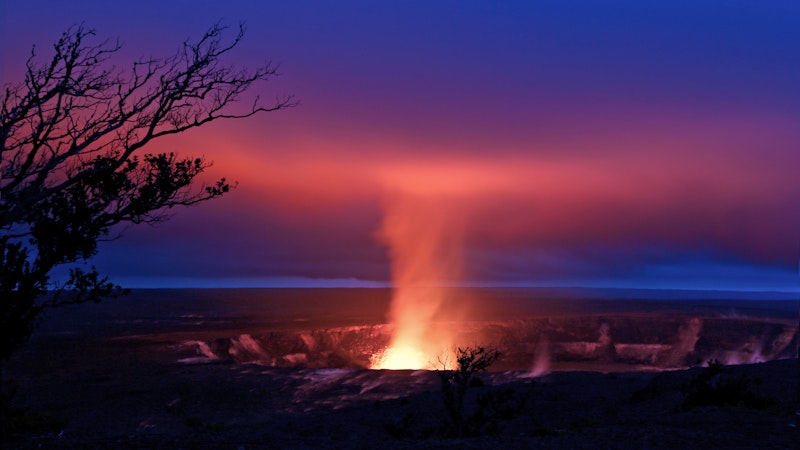Kilauea Volcano (re)awakens!