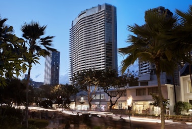 Ritz Carlton Residences – Waikiki Beach