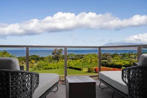 hnmac-balcony-1223-hor-clsc