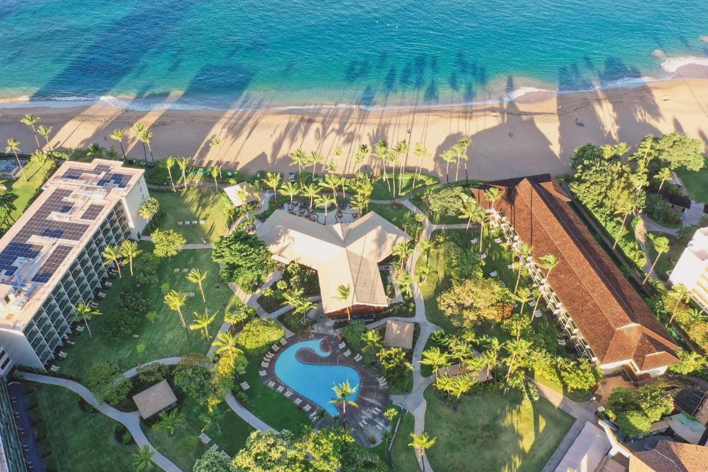 Kaanapali Beach Hotel