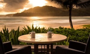 oceanfront-premium-lanai-coffee-580x350