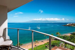 hnmwi-luxury-oceanview-balcony-4581-hor-clsc