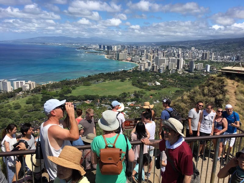 Diamond-Head-Crowd