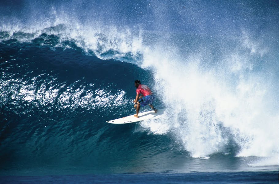 Haleiwa-North-Shore-Surfing