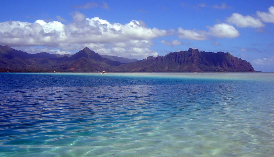 Kaneohe-Bay-Sandbar
