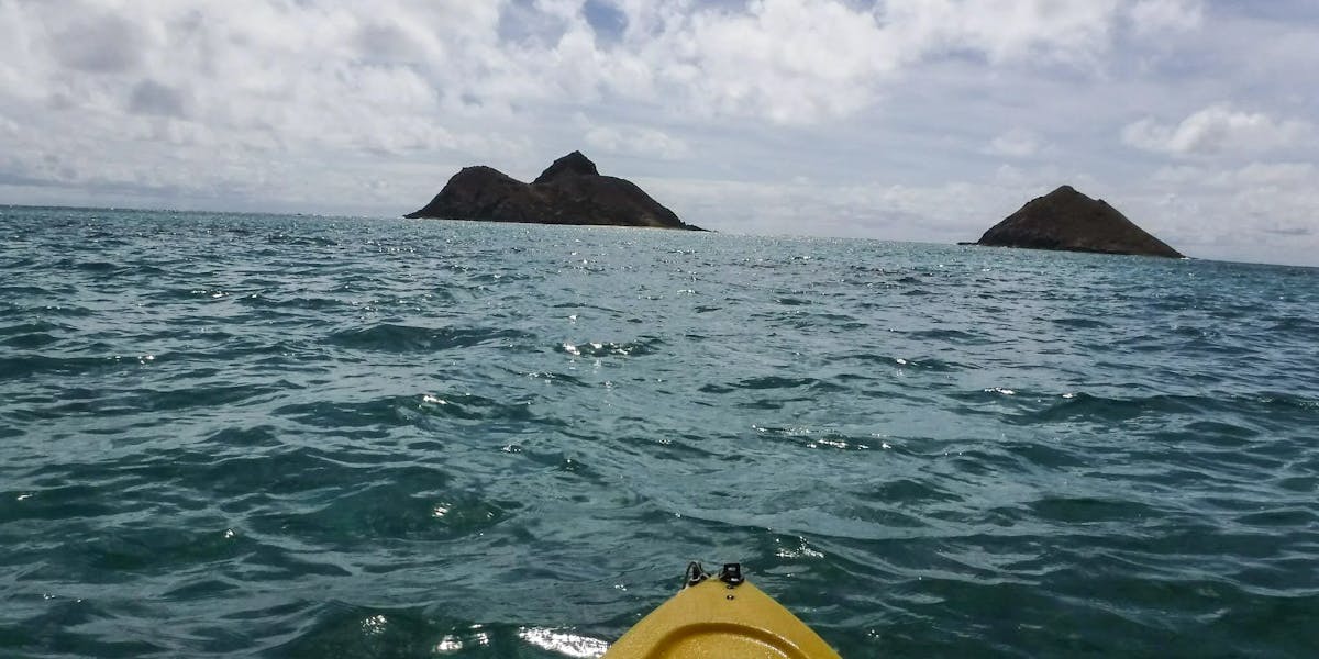 Kayaking-to-Moku-Nui Kayaking-to-Moku-Nui