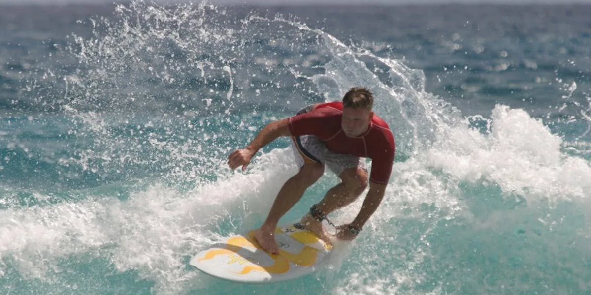 Surfing_in_Hawaii Surfing_in_Hawaii