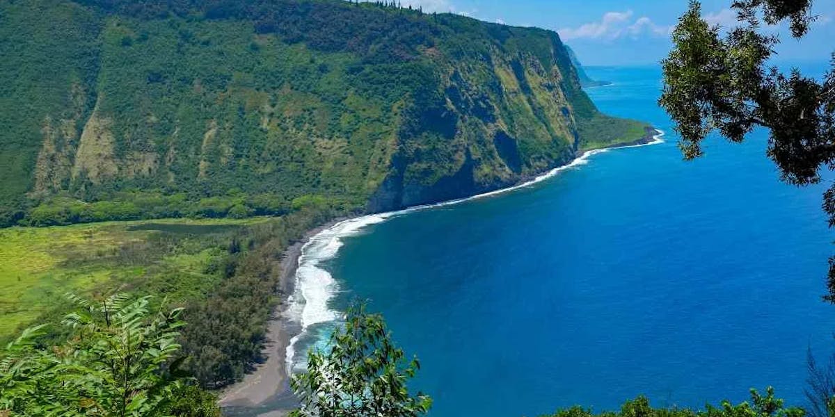 Waipio-Valley-Lookout Waipio-Valley-Lookout