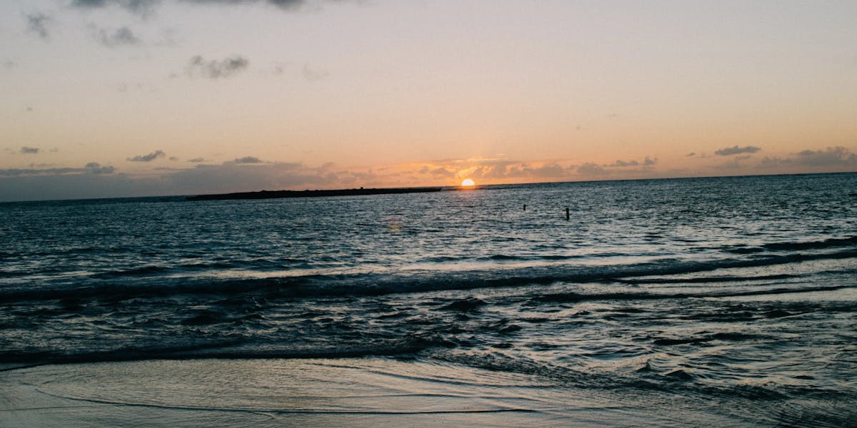 best-places-to-watch-the-sunrise-on-oahu best-places-to-watch-the-sunrise-on-oahu