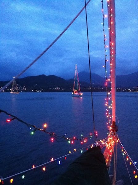 christmas-lights-on-sailboats christmas-lights-on-sailboats