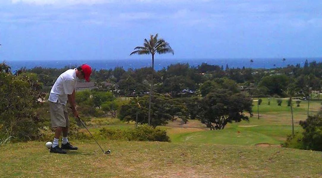 hawaii-kai-golf-tee-shot hawaii-kai-golf-tee-shot