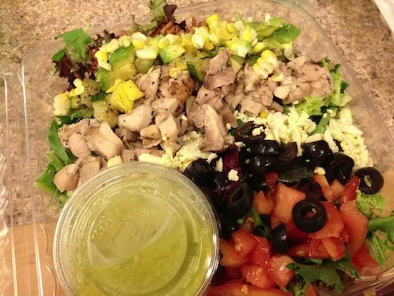 kakaako-kitchen-cobb-salad