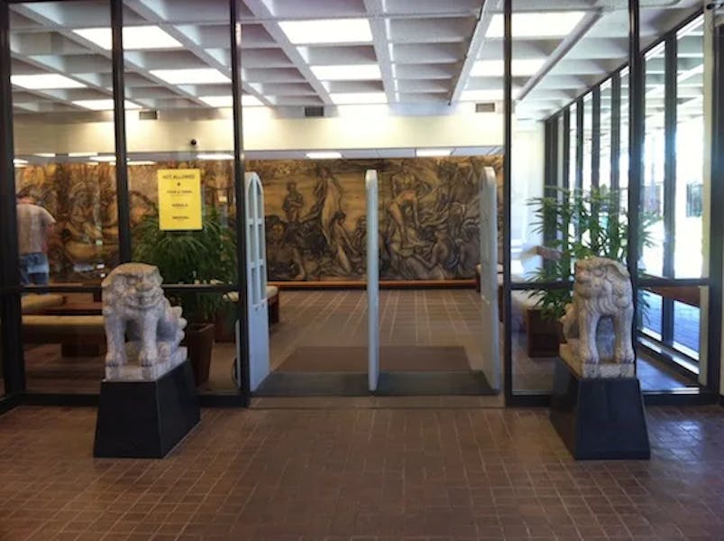 lion-dogs-hamilton