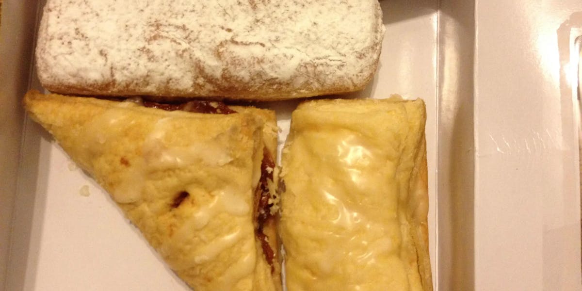 pastry-box pastry-box