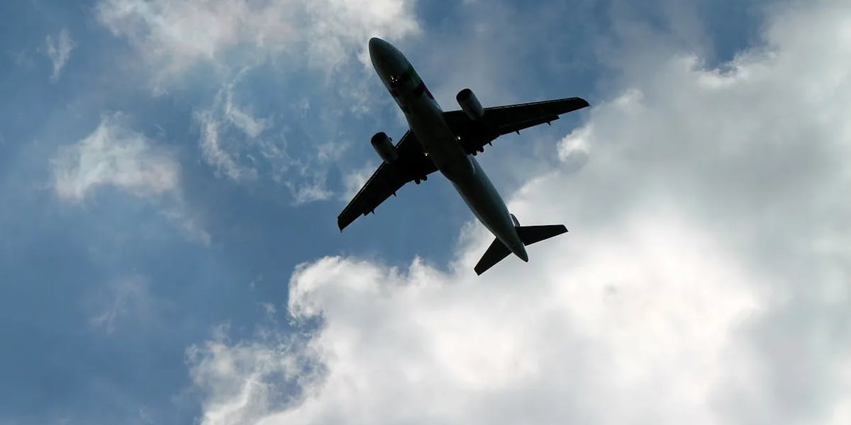 plane-102456_1280 plane-102456_1280
