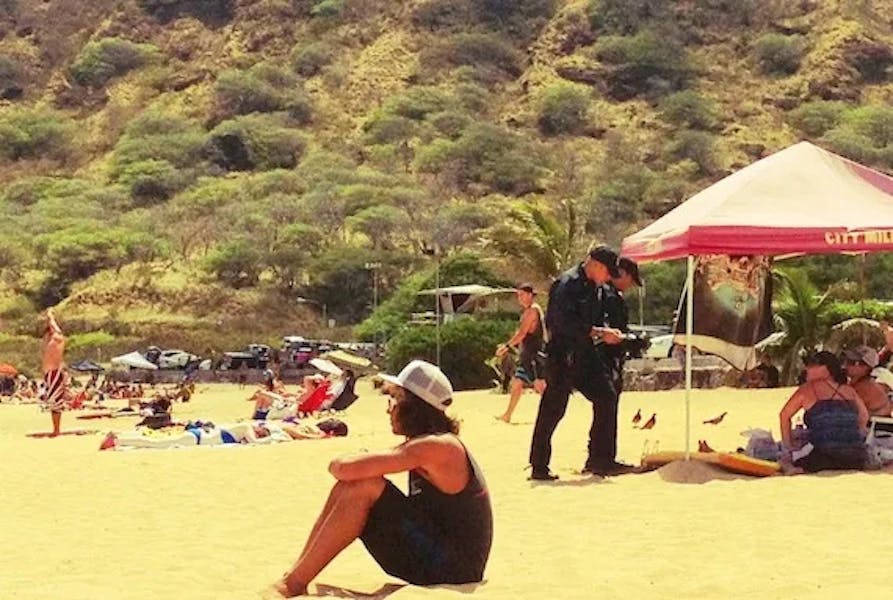 sandys-beach-open-bottle-law